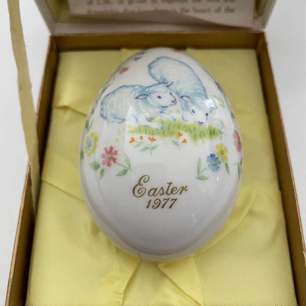 Vintage Noritake Bone China Lambs & Blooms Easter Egg 1977 Japan Original Box
